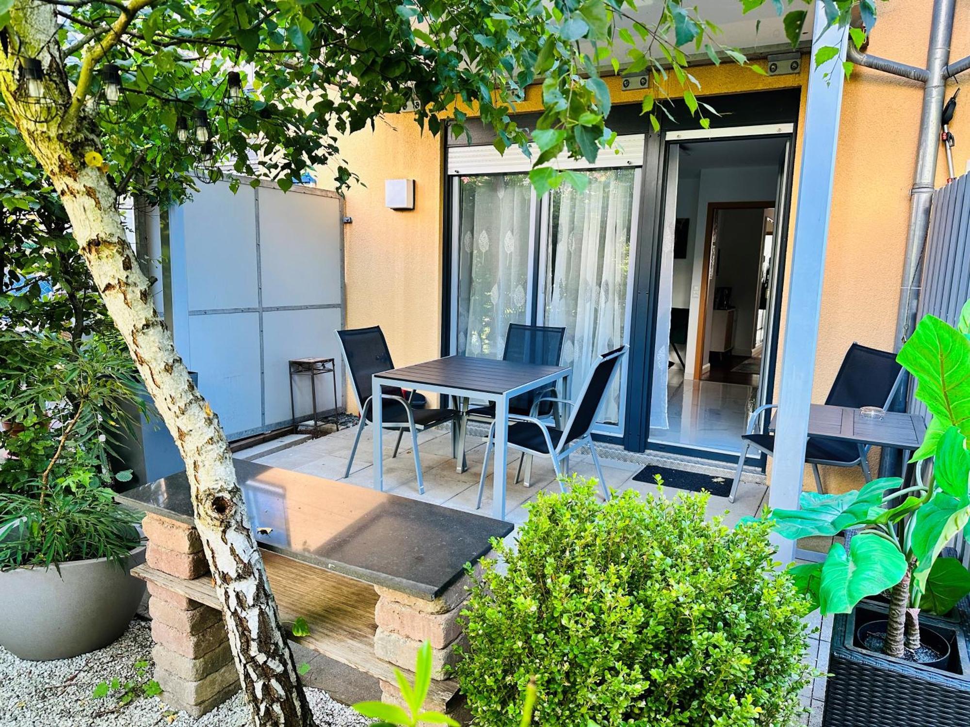 Апартаменты Fewo Bee61 * Langen Exklusiv Fuer 4 Personen *Vollausstattung Mit Kueche* Inklusive Terrasse Экстерьер фото