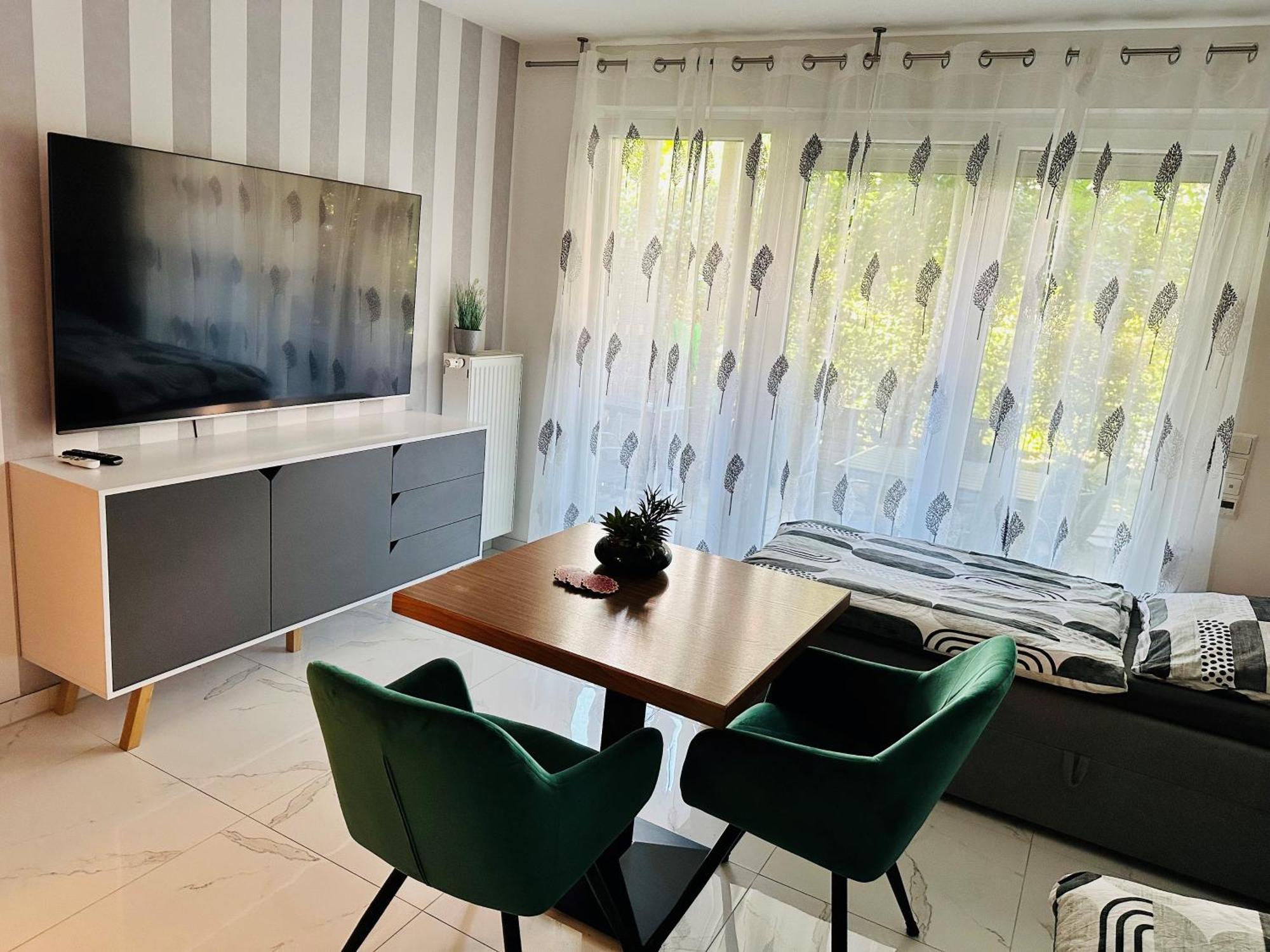 Апартаменты Fewo Bee61 * Langen Exklusiv Fuer 4 Personen *Vollausstattung Mit Kueche* Inklusive Terrasse Экстерьер фото